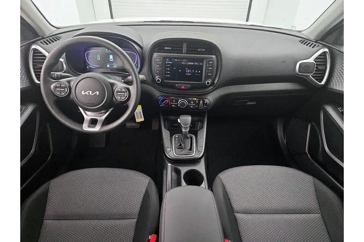$20998 : Kia Soul 2025 LX 4dr Crossov image 9