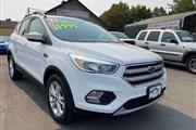 $12995 : 2017 Escape SE thumbnail