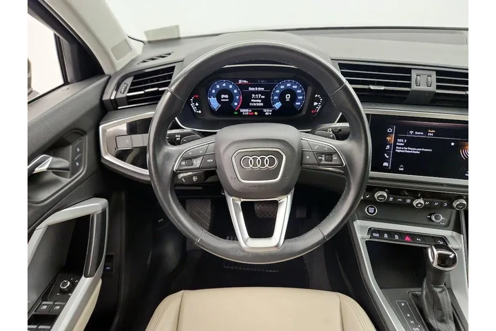 $23998 : Audi Q3 2021 AWD quattro S l image 10