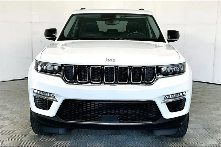 $31841 : Jeep Grand Cherokee 2022 4x2 image 3