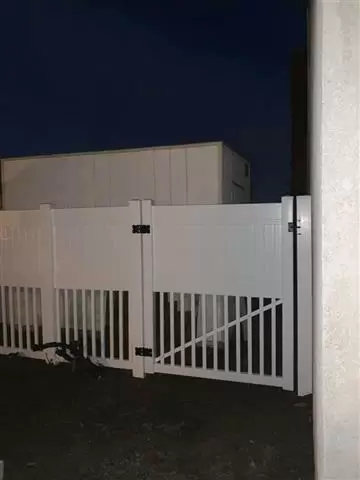 Your Style Fencing Inc image 3
