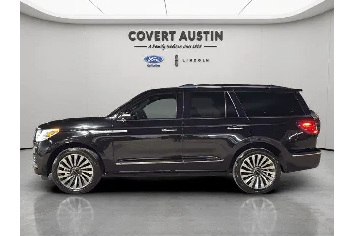 $31299 : Lincoln Navigator 2018 4x4 R image 2