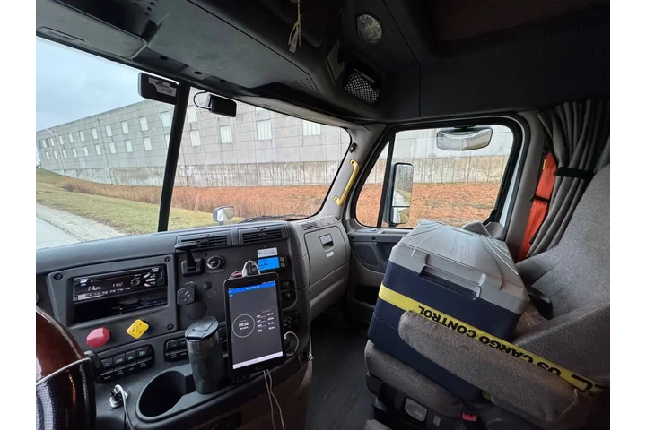 Camioneta en venta/alquiler❗️❗ image 3