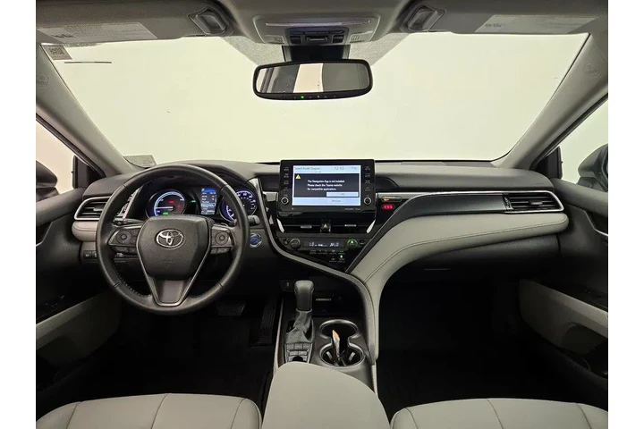 $28998 : Toyota Camry Hybrid 2023 SE image 9