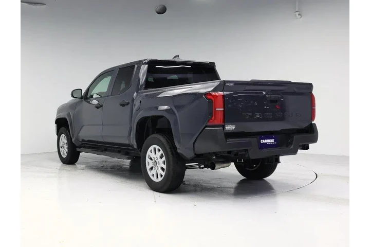 $35998 : Toyota Tacoma 2025 4x2 SR 4d image 2