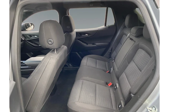 $32751 : Chevrolet Equinox 2025 LT 4d image 7