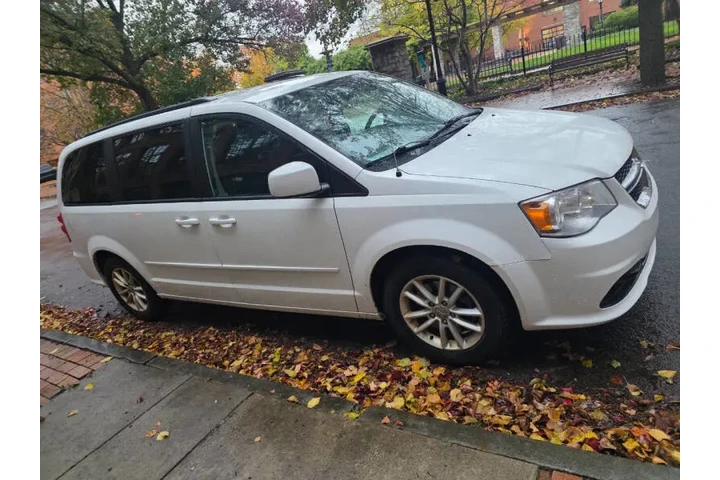 $4995 : 2016 Grand Caravan SXT image 9