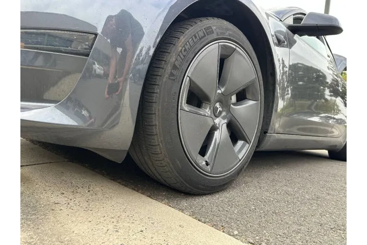 2023 Model 3 image 8