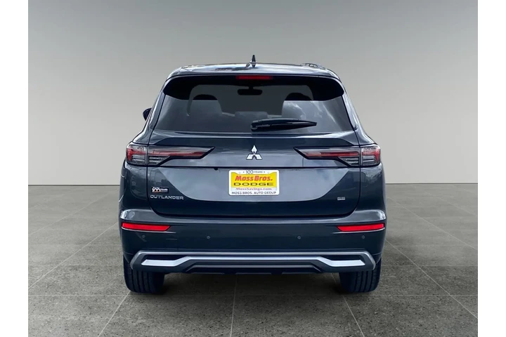$33869 : Mitsubishi Outlander 2025 AW image 4