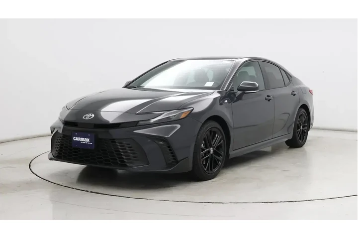 $32998 : Toyota Camry 2026 Nightshade image 4