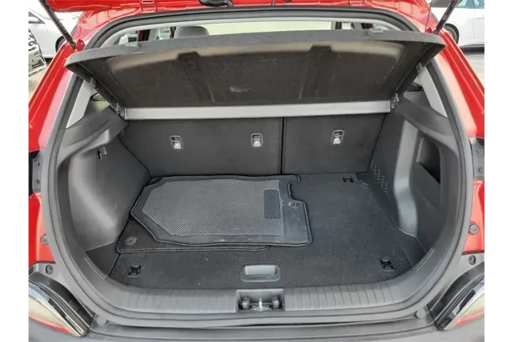 $20991 : Hyundai KONA 2023 AWD SEL 4d image 6