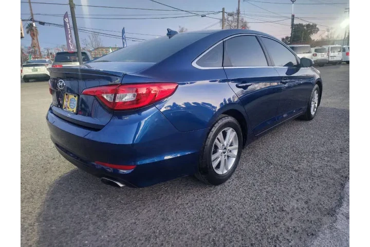 $8999 : 2016 Sonata image 9