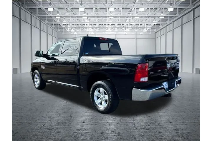 $28986 : Ram 1500 Classic 2023 4x4 SL image 5