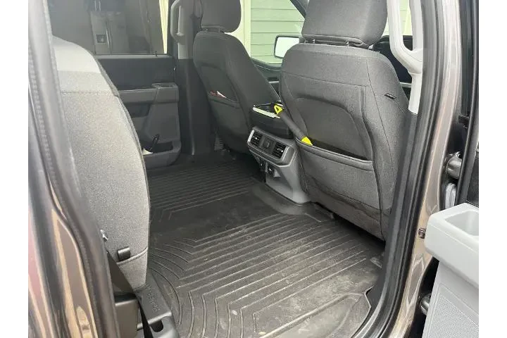 $30000 : Ford F-150 2022 4x2 XLT 4dr image 7