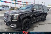 2018 Yukon Denali 4WD SUV thumbnail