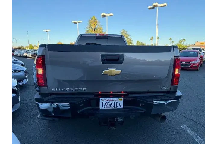 $36263 : Chevrolet Silverado 3500HD 2 image 4