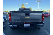 $36263 : Chevrolet Silverado 3500HD 2 thumbnail