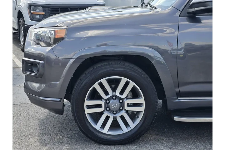 $39793 : Toyota 4Runner 2022 4x2 TRD image 5
