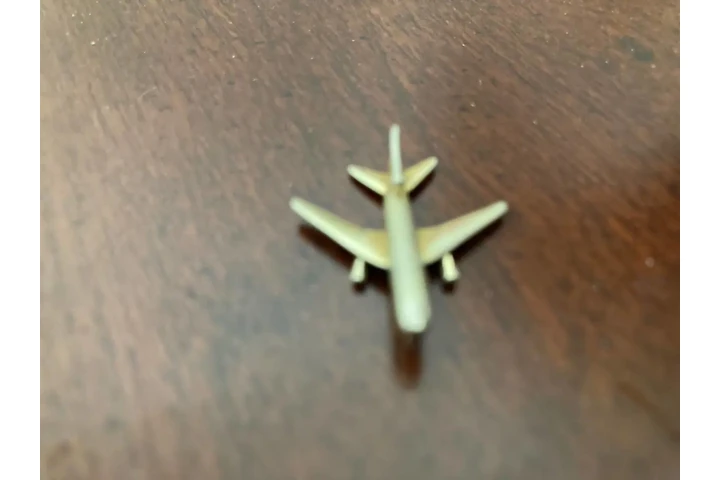 $1 : Huge Garage Sale /Estate Sale image 6