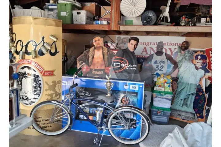 HUGE MOVING  BACKYARD SALE! image 5