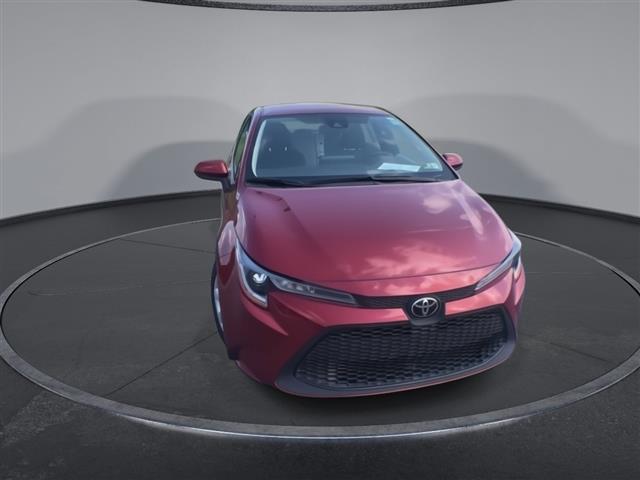 $21900 : PRE-OWNED 2022 TOYOTA COROLLA image 3