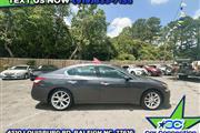 $9999 : 2011 Maxima thumbnail