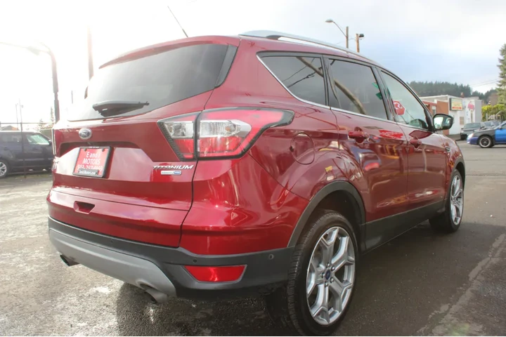 $11995 : 2017 Escape Titanium 4WD image 7