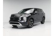$23998 : Mitsubishi Outlander 2022 AW thumbnail