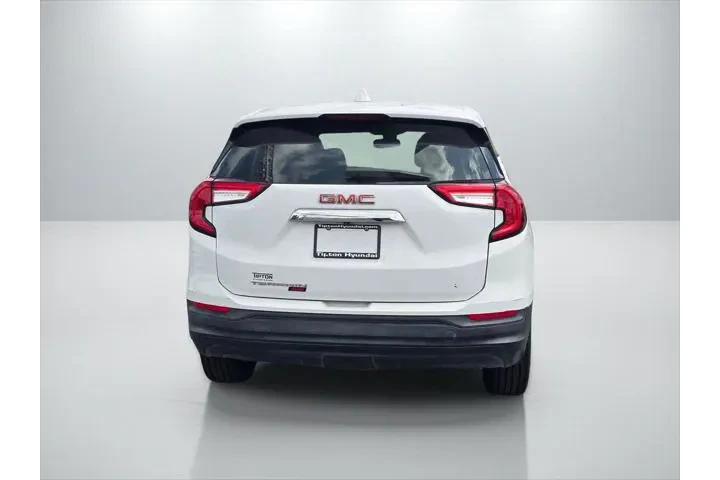 $23999 : GMC Terrain 2022 SLE 4dr SUV image 6