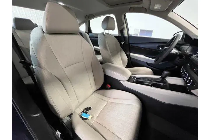 $24897 : Honda Accord 2023 image 9