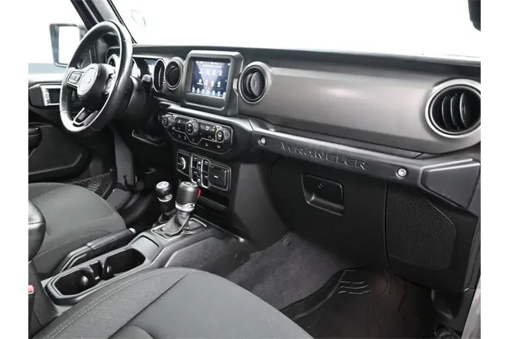 $29742 : Jeep Wrangler Unlimited 2021 image 10