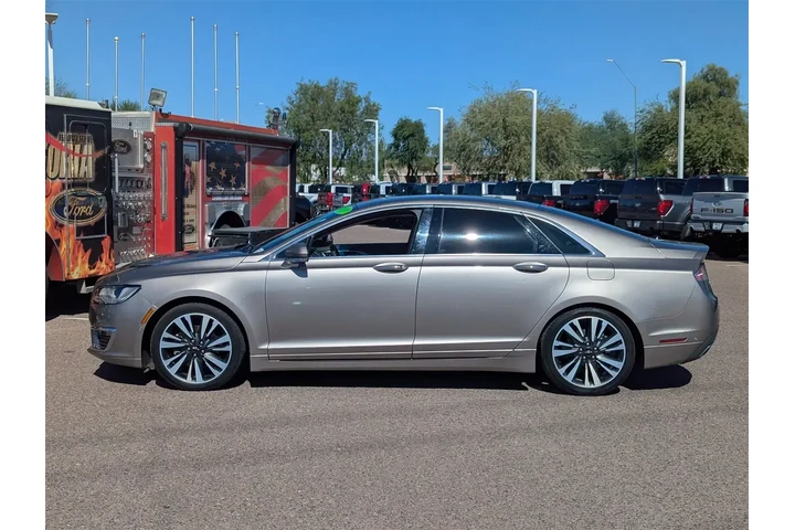 Lincoln MKZ Hybrid 2019 Rese image 2