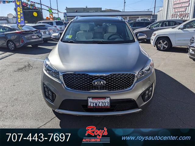 $21995 : 2017 Sorento SX Limited V6 SUV image 5