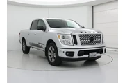 Nissan Titan 2018 4x4 SV 4dr en Sacramento