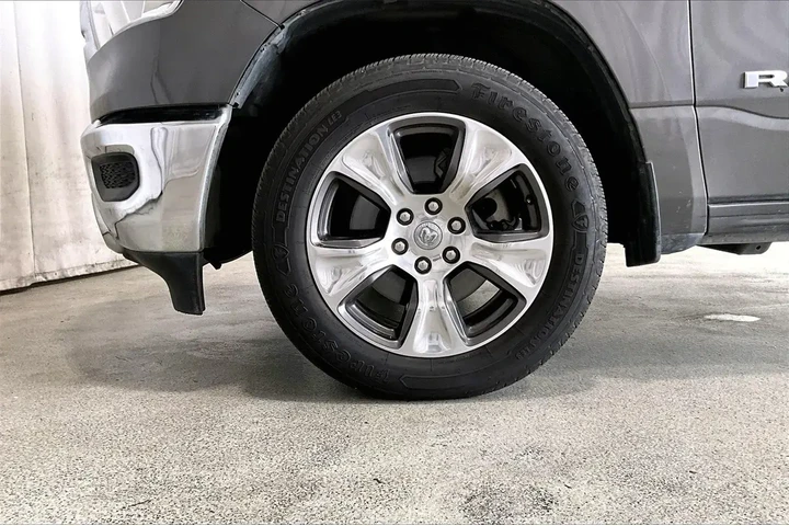 $32991 : Ram 1500 2024 4x2 Laramie 4d image 6