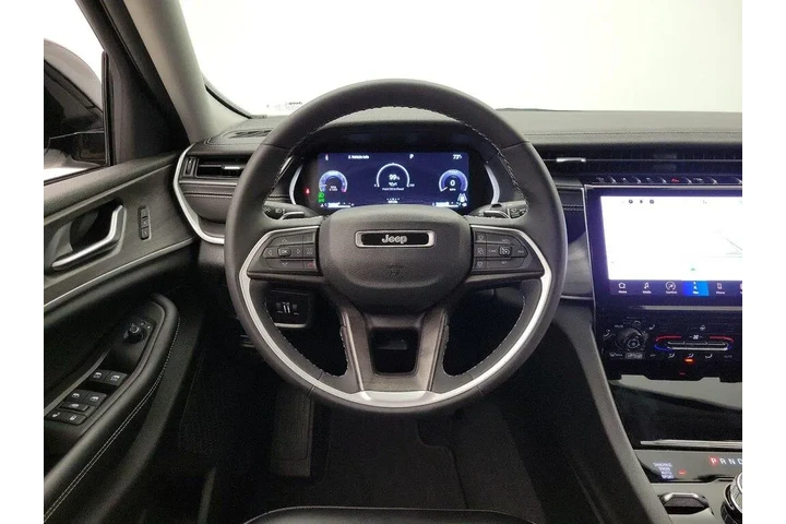 $31998 : Jeep Grand Cherokee 2023 4x4 image 10