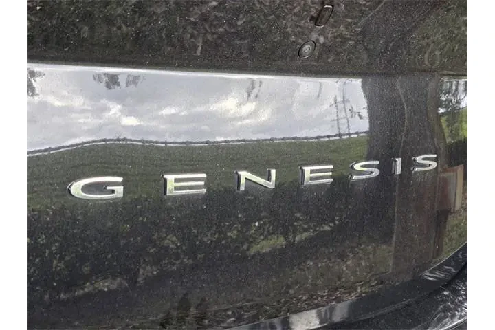 $28789 : Genesis G70 2023 2.0T 4dr Se image 9