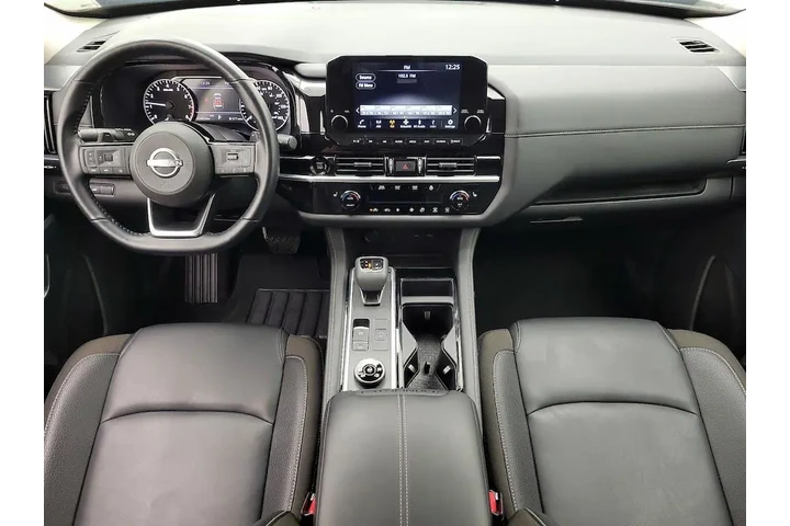 $37998 : Nissan Pathfinder 2025 AWD S image 9