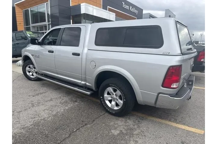 $18128 : Ram 1500 2014 4x4 SLT 4dr Cr image 3