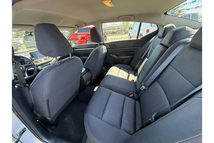 $21900 : 2023 Altima 2.5 SV image 7