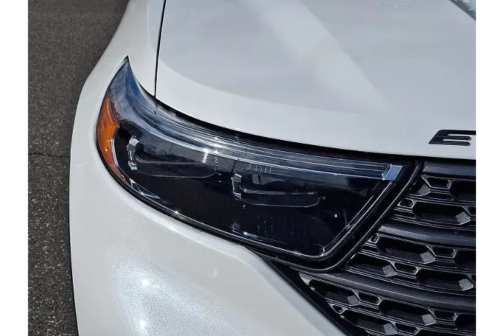 $32995 : Ford Explorer 2023 AWD XLT 4 image 9