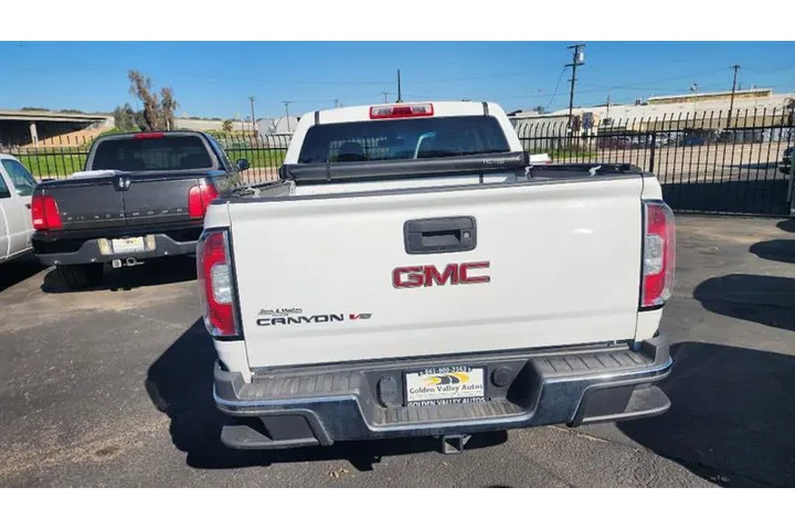 $15999 : 2018 GMC Canyon image 5