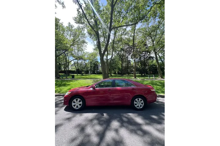$7495 : Used 2010 Camry 4dr Sdn I4 Au image 6