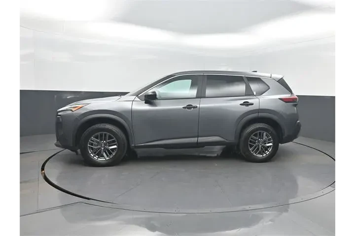 $20570 : Nissan Rogue 2023 AWD S 4dr image 2