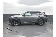 $20570 : Nissan Rogue 2023 AWD S 4dr thumbnail