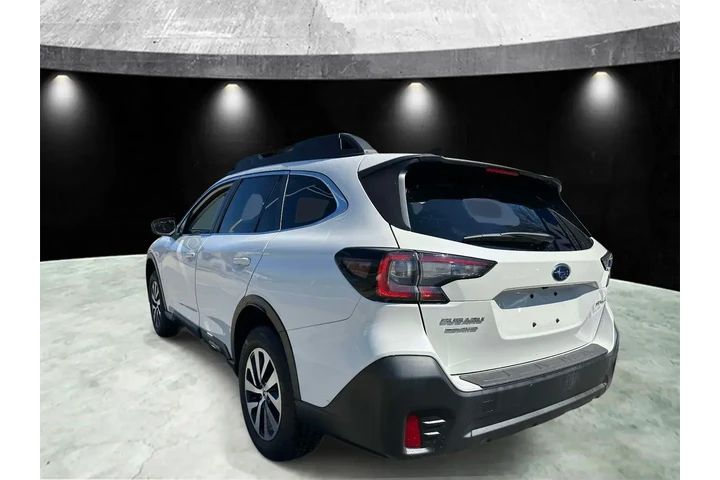 $24755 : Subaru Outback 2022 AWD Prem image 4