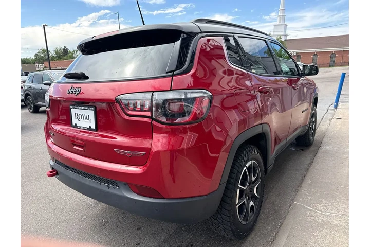 $24995 : 2025 Compass Trailhawk 4x4 image 4