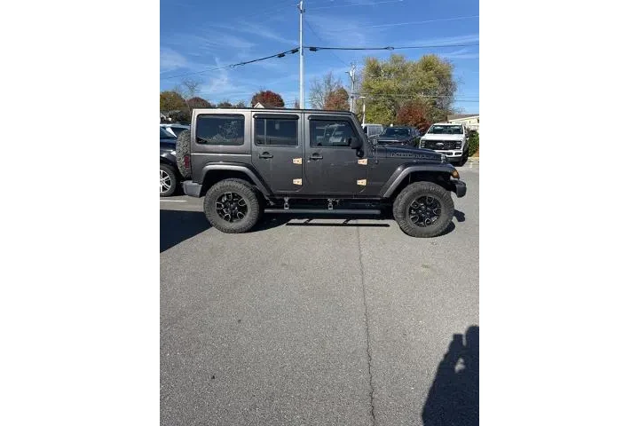 $20651 : Jeep Wrangler Unlimited 2017 image 6