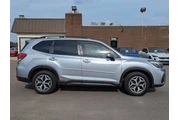 $19985 : 2021 Forester Premium thumbnail