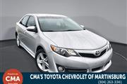 PRE-OWNED 2013 TOYOTA CAMRY SE en Madison WV